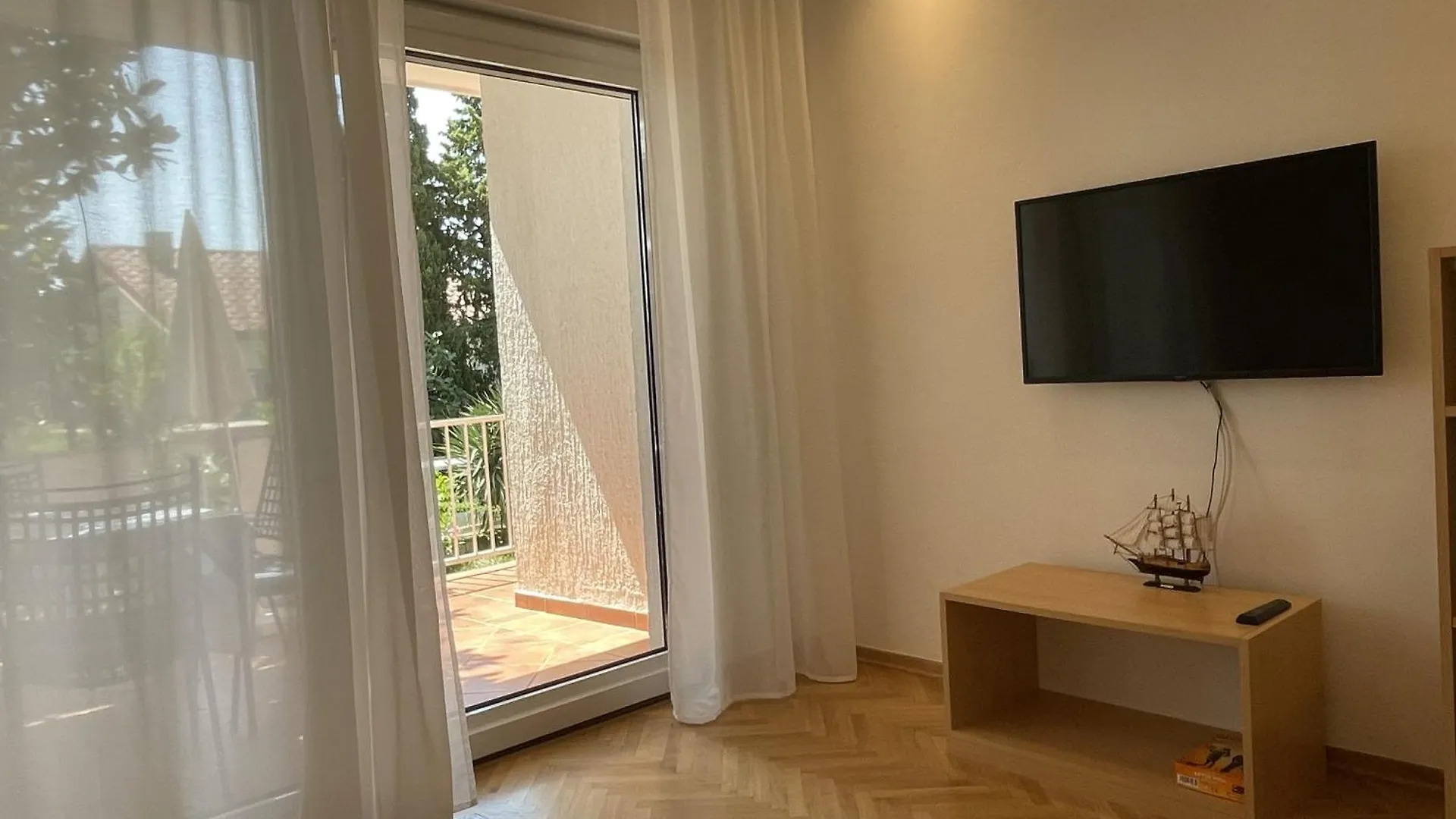 Villa Petra - Panoramic Sea View Or Garden Level Peace Aprtment Selce 0*,  Croatia
