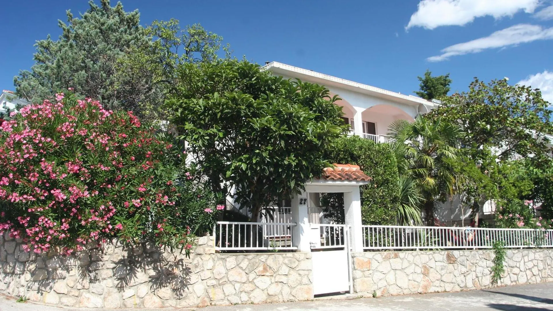 Villa Petra - Panoramic Sea View Or Garden Level Peace Aprtment Selce 0*,  Horvátország